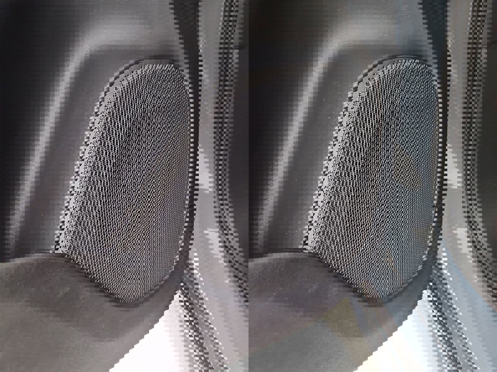 Used 2020 Volvo XC90 T6 Momentum image 32