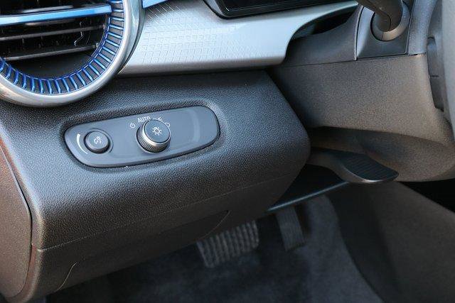 Certified 2025 Chevrolet Trax LT image 10