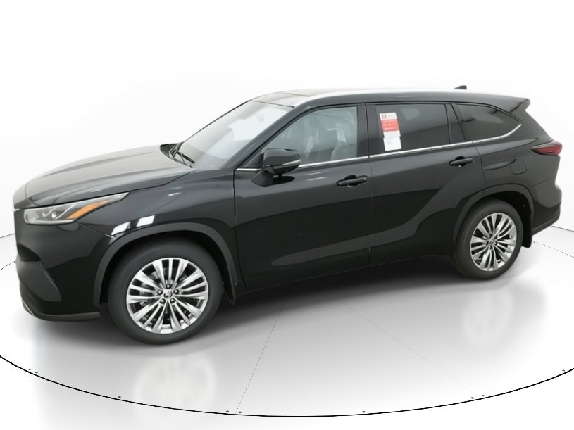 New 2026 Toyota Highlander Platinum image 2