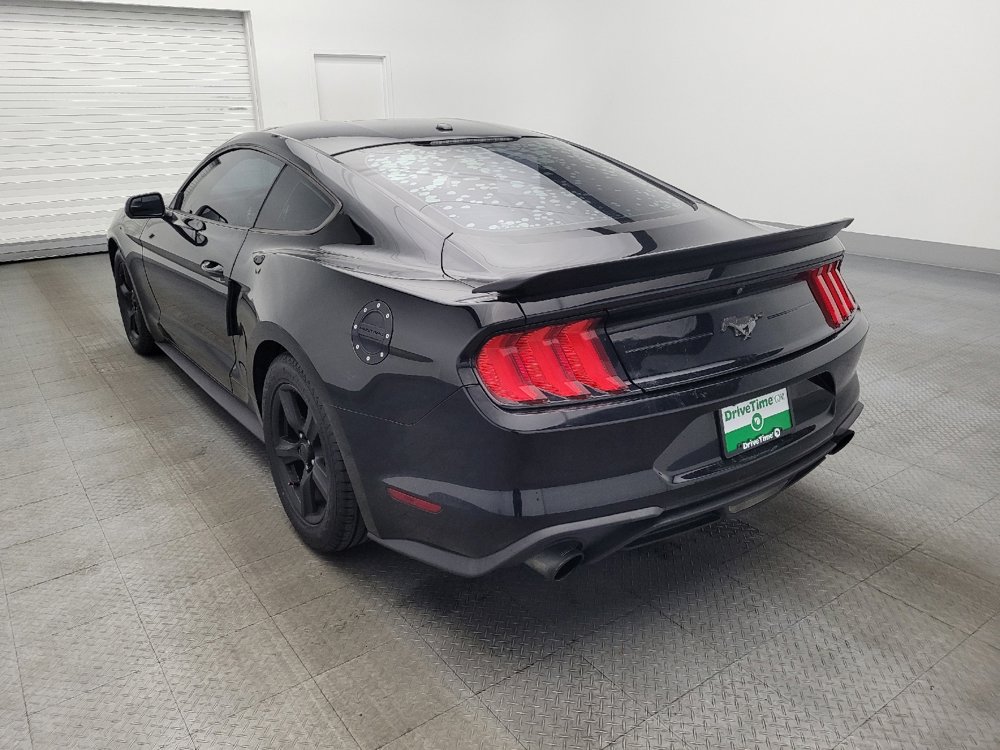 Used 2019 Ford Mustang EcoBoost image 5