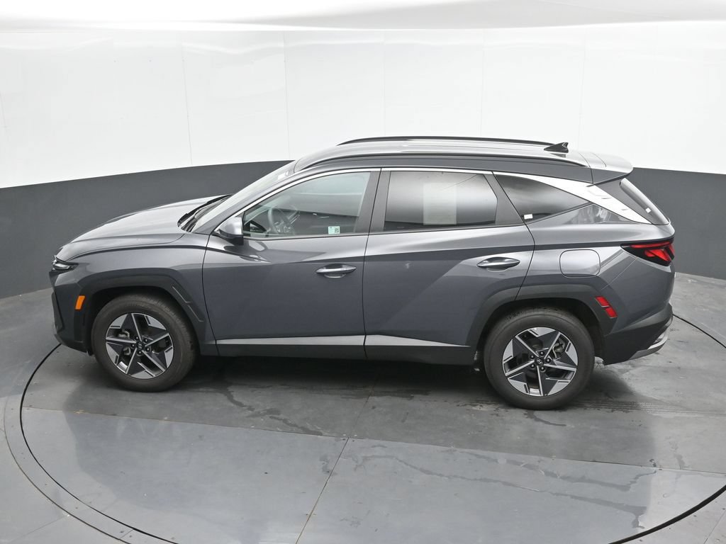 Used 2025 Hyundai Tucson SEL AWD/4WD image 35