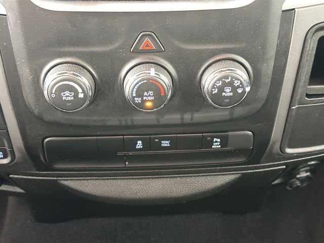 Used 2024 RAM 1500 Classic Warlock AWD/4WD image 13