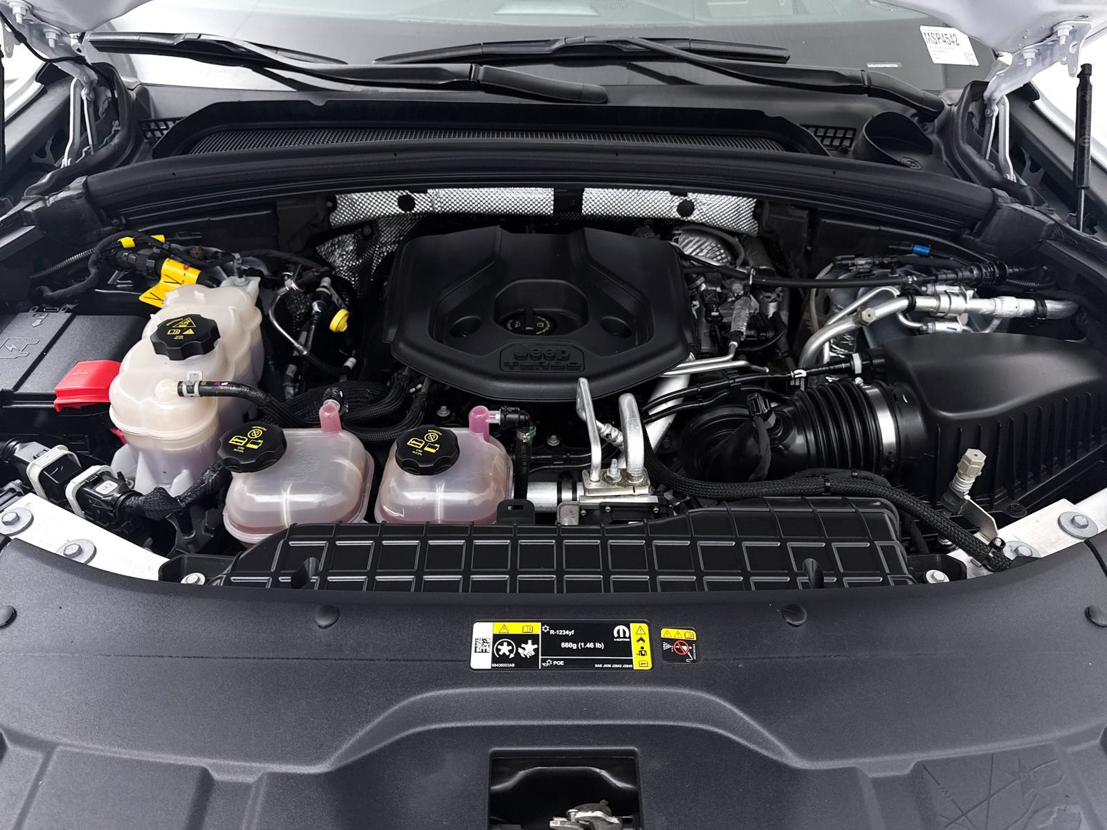 Used 2023 Jeep Grand Cherokee Summit AWD/4WD image 10