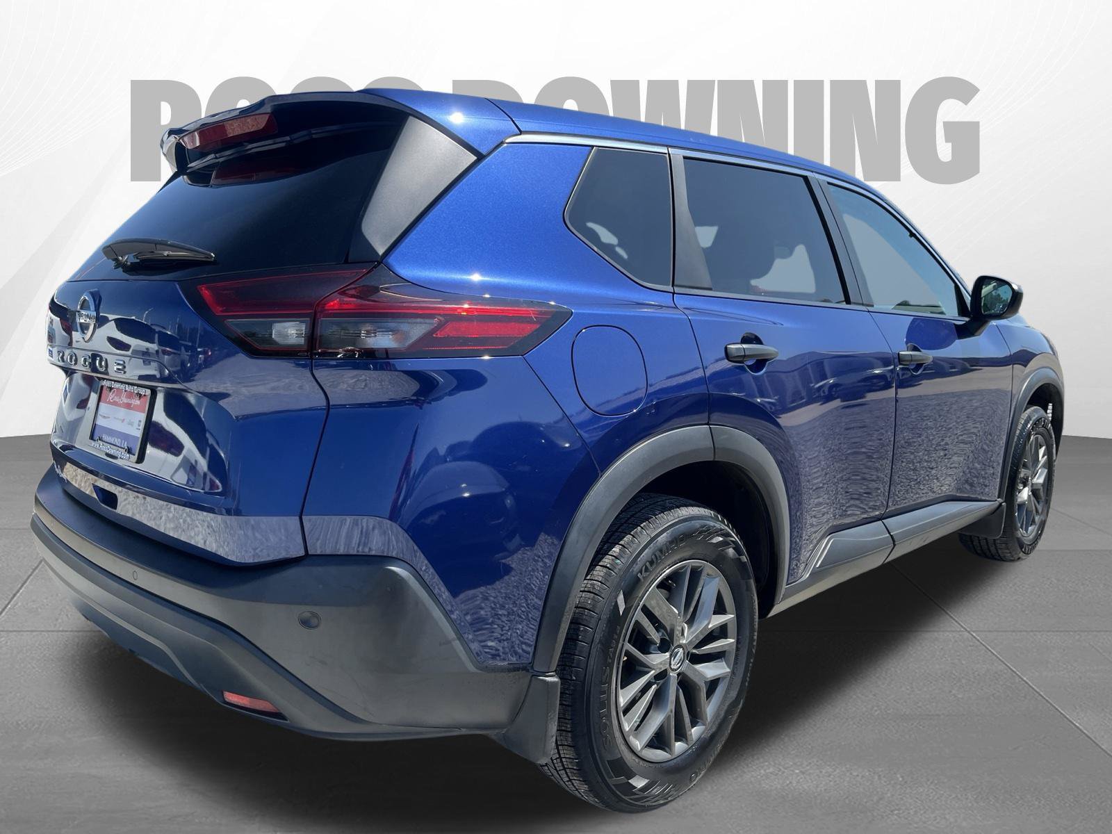 Used 2021 Nissan Rogue S FWD image 4