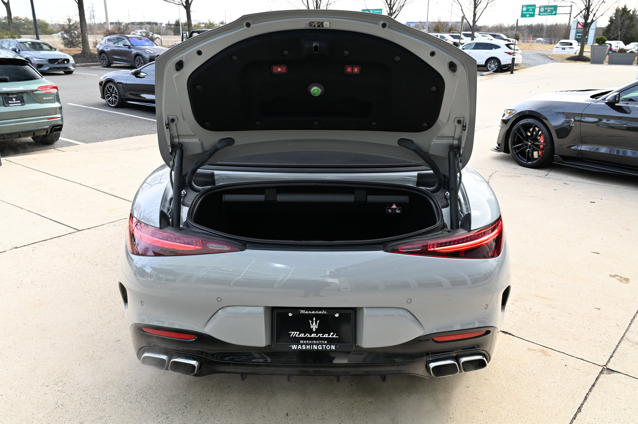 Used 2024 Mercedes-Benz SL 63 AMG 4MATIC image 34