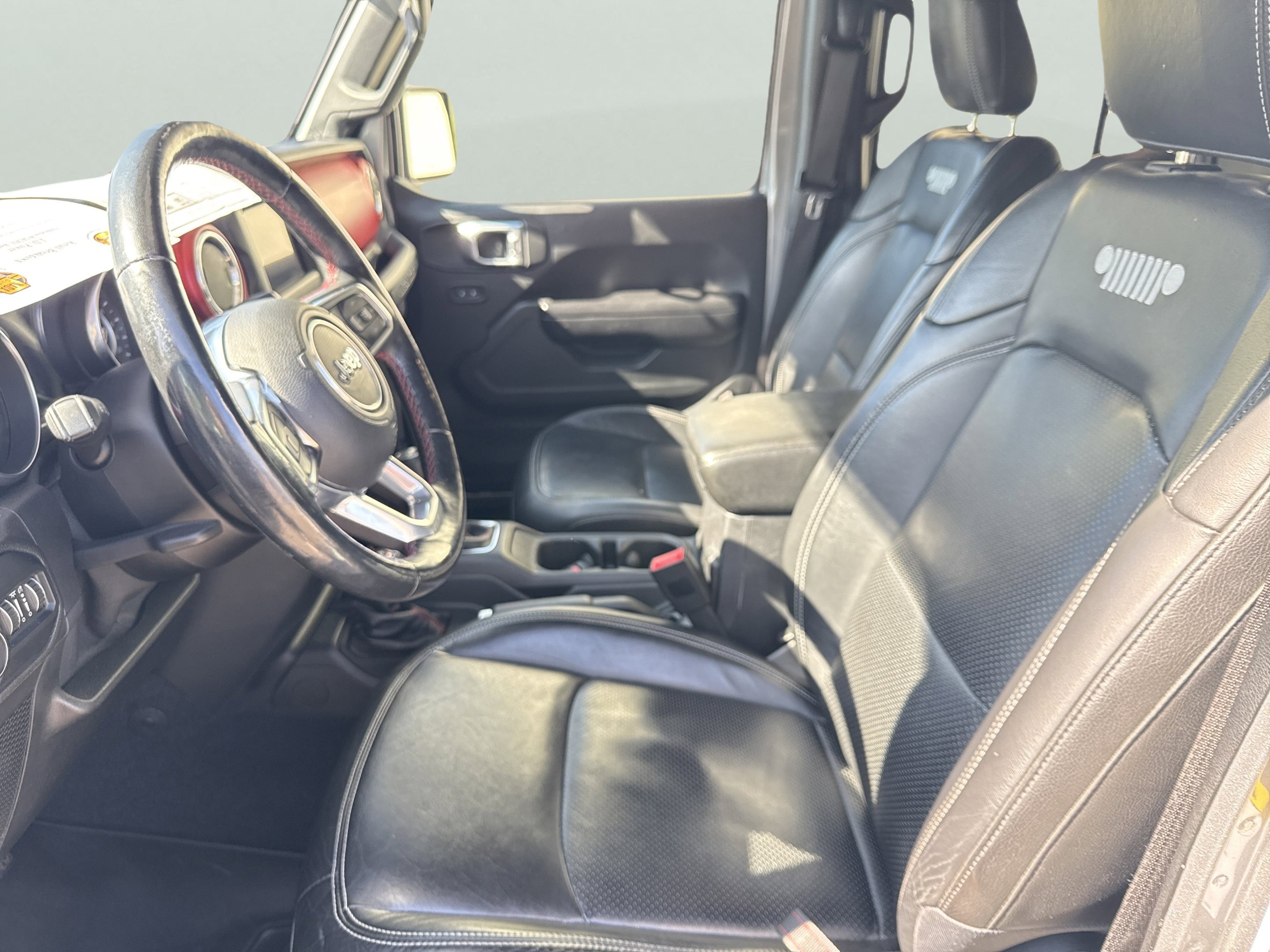 Used 2019 Jeep Wrangler Unlimited Rubicon w/ Steel Bumper Group AWD/4WD image 15