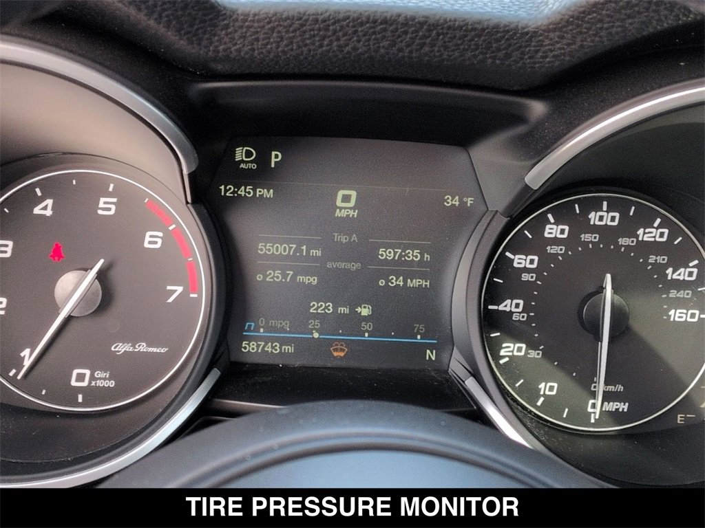 Used 2023 Alfa Romeo Stelvio Ti image 22