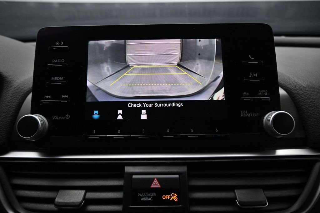 Used 2018 Honda Accord LX image 21