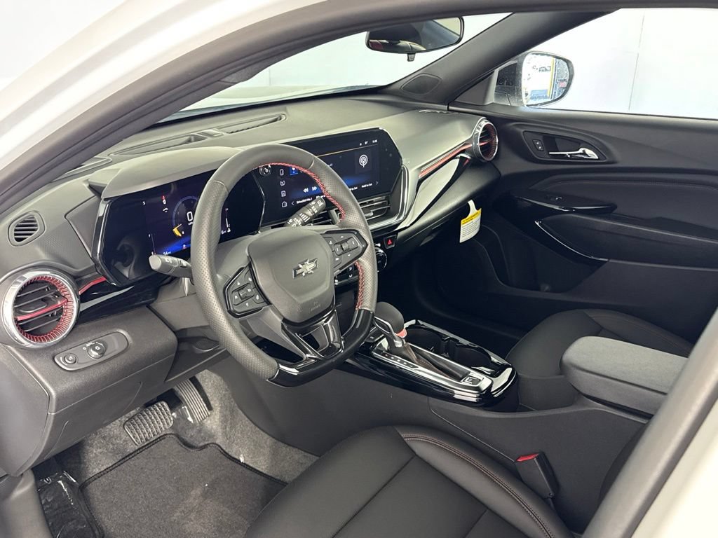 New 2026 Chevrolet Trax RS w/ Driver Confidence Package FWD image 9