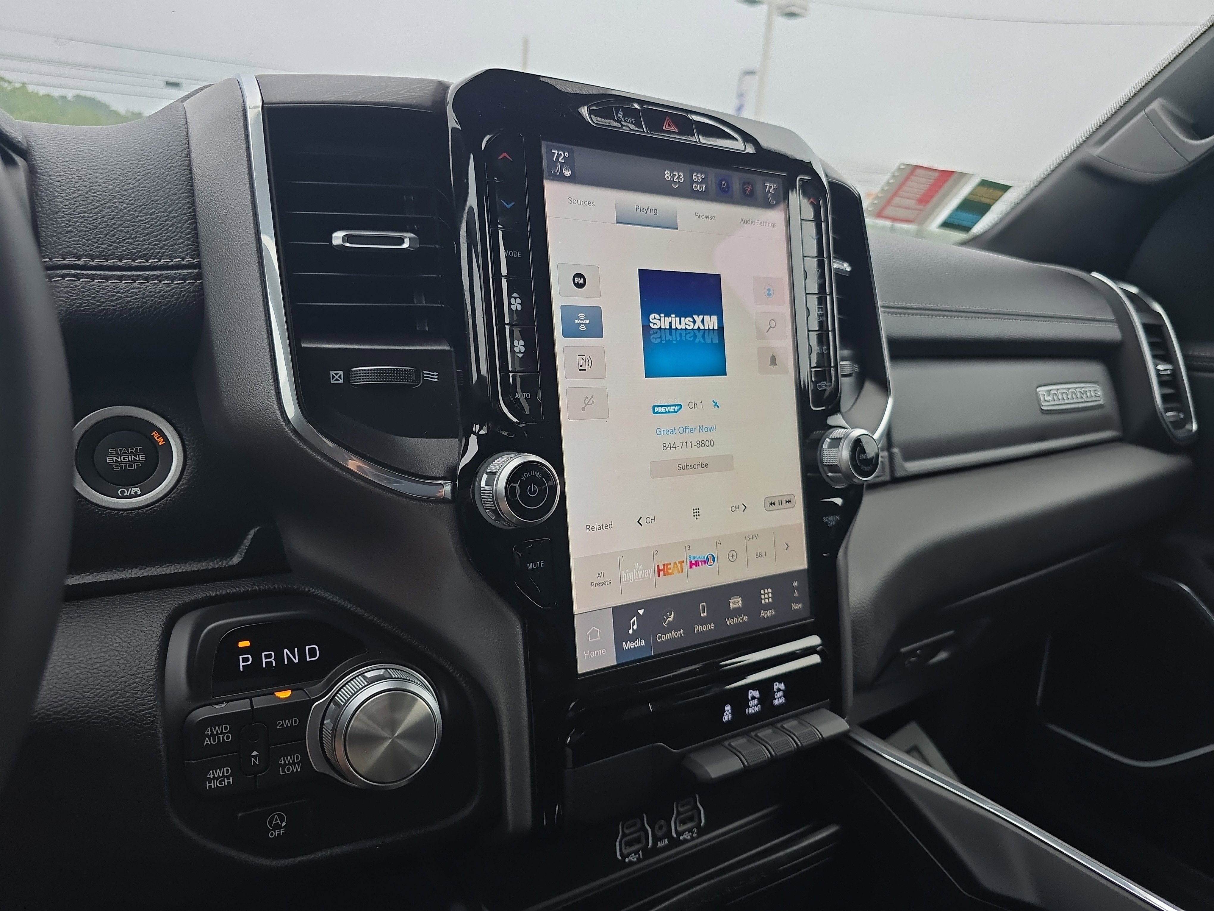 Used 2025 RAM 1500 Laramie image 25