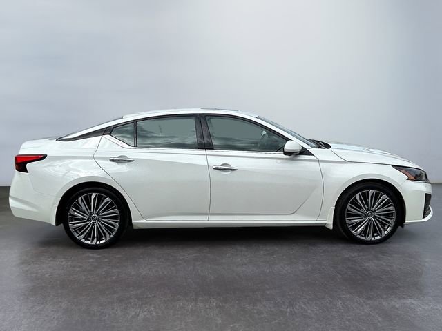 Used 2024 Nissan Altima 2.5 SL image 6