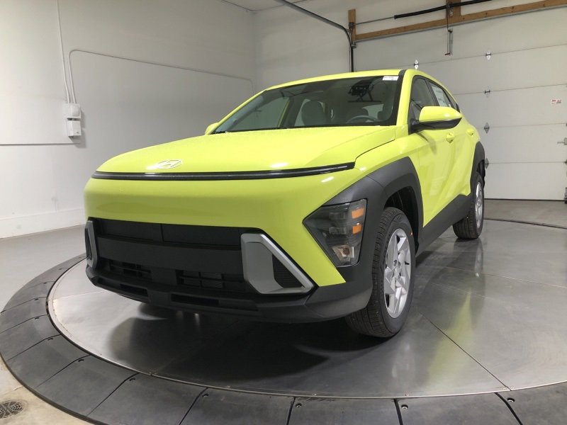 New 2026 Hyundai Kona SE image 3
