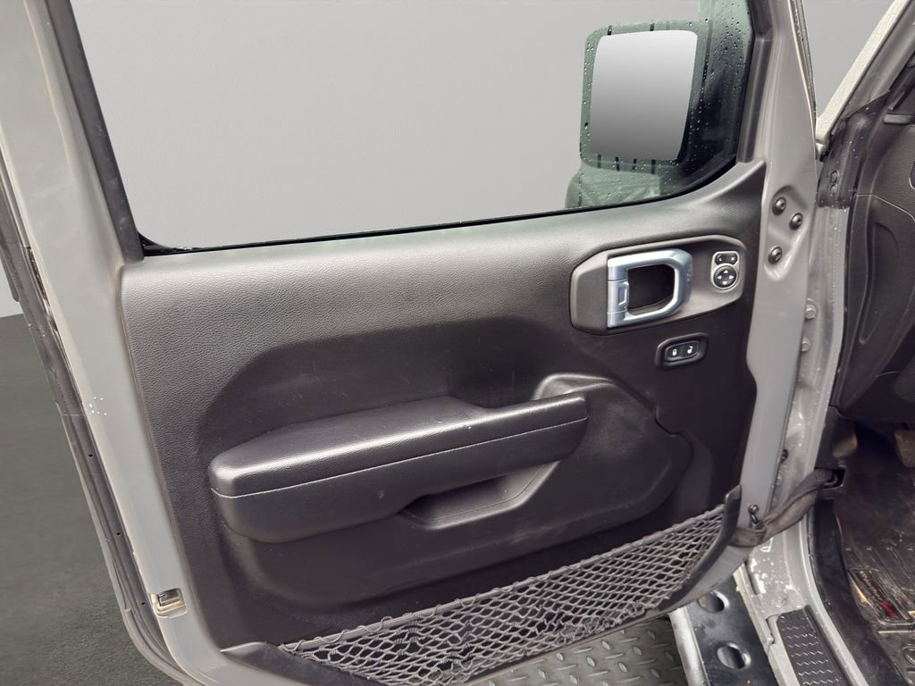 Used 2021 Jeep Wrangler Willys image 22