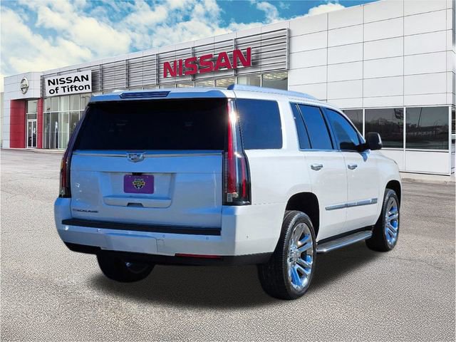 Used 2017 Cadillac Escalade Luxury image 7