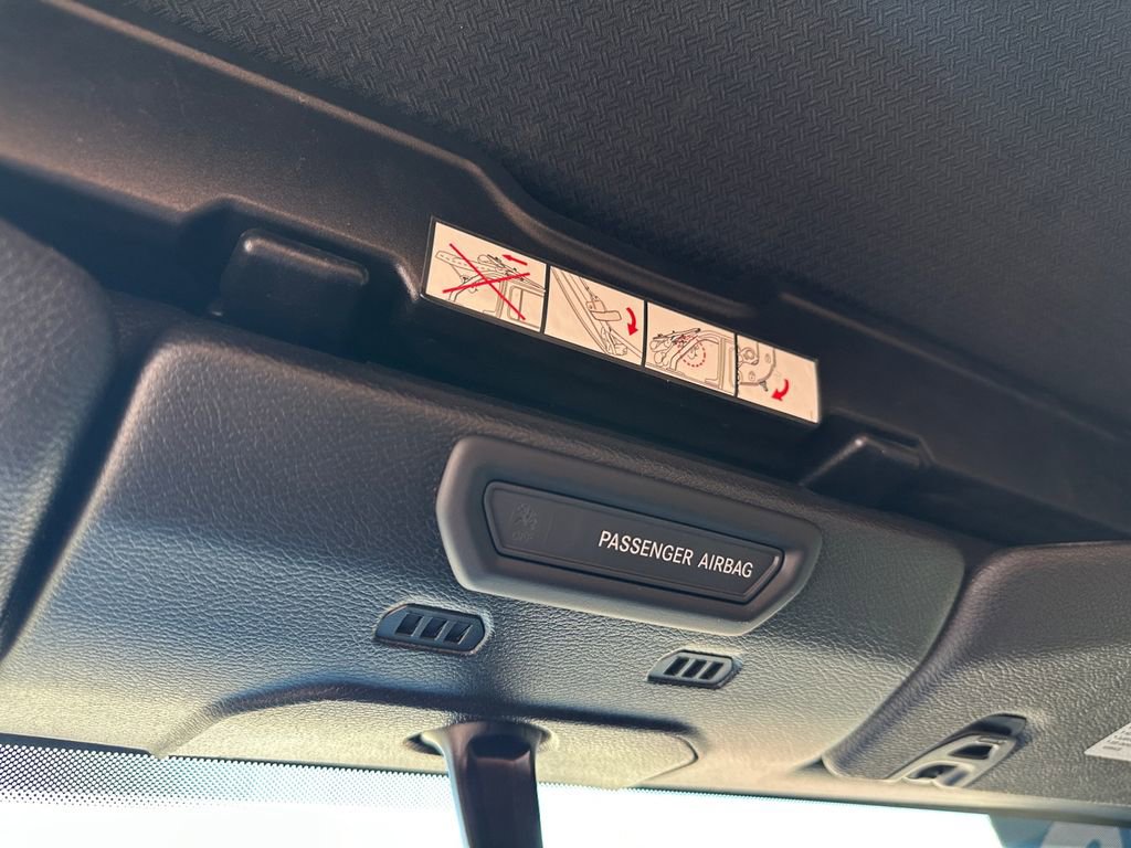 Used 2019 Jeep Wrangler Sport S image 23