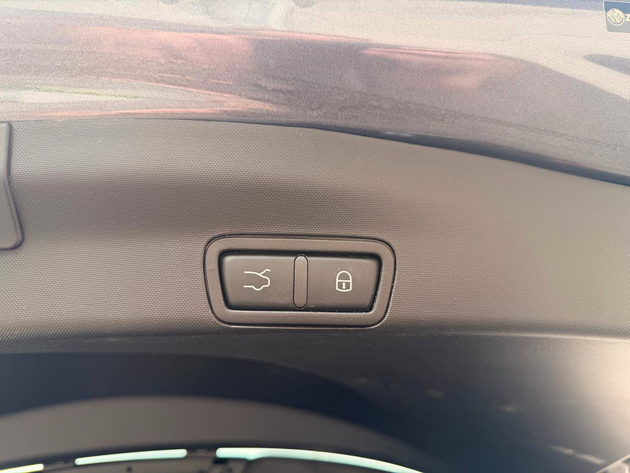 Used 2018 Alfa Romeo Stelvio Ti AWD/4WD image 21