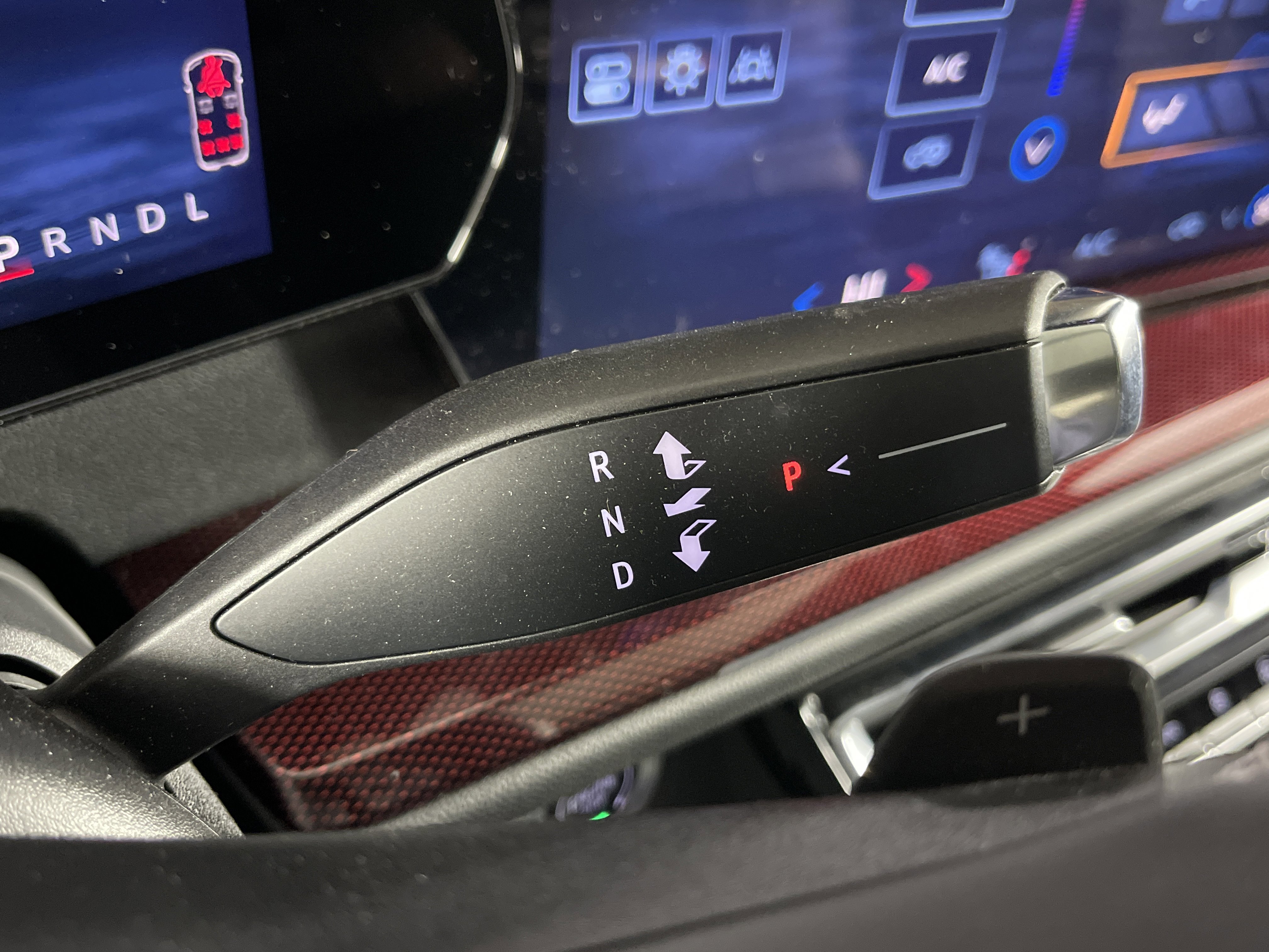 Used 2025 Chevrolet Traverse Z71 w/ Enhanced Driving Package image 27