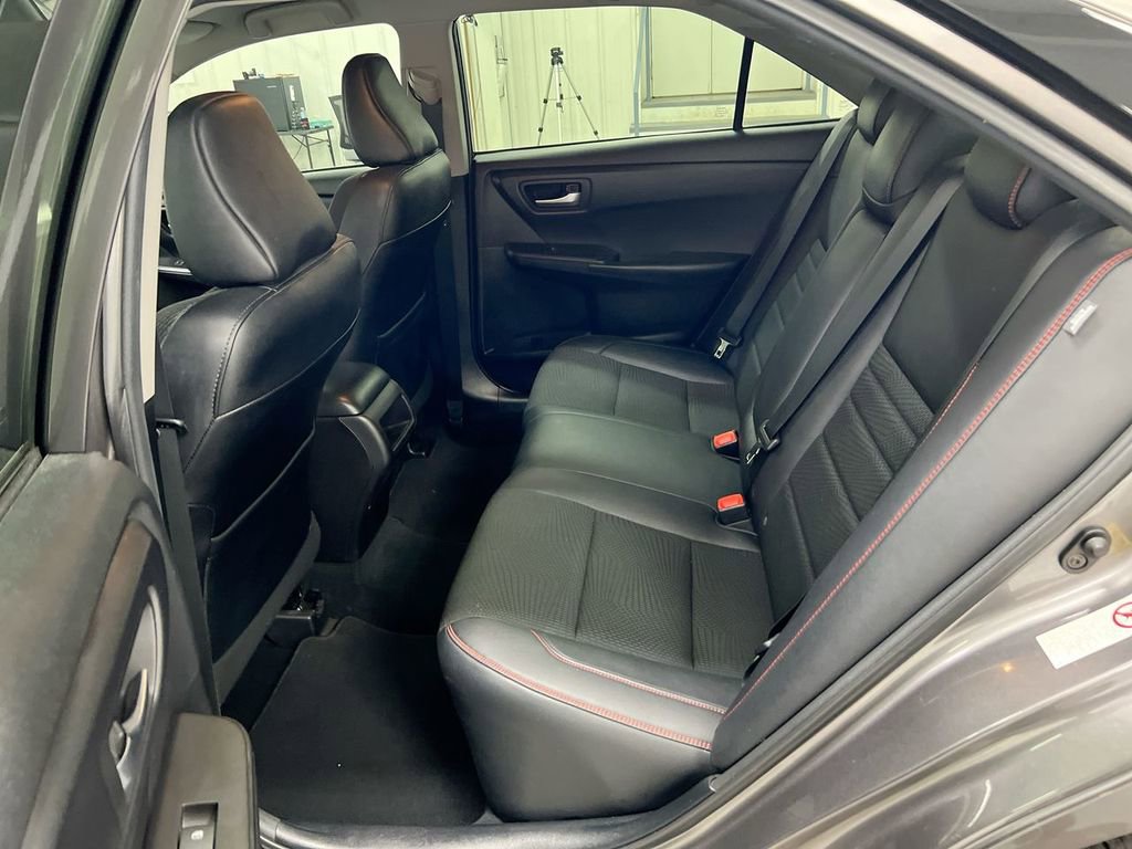 Used 2017 Toyota Camry SE FWD image 22