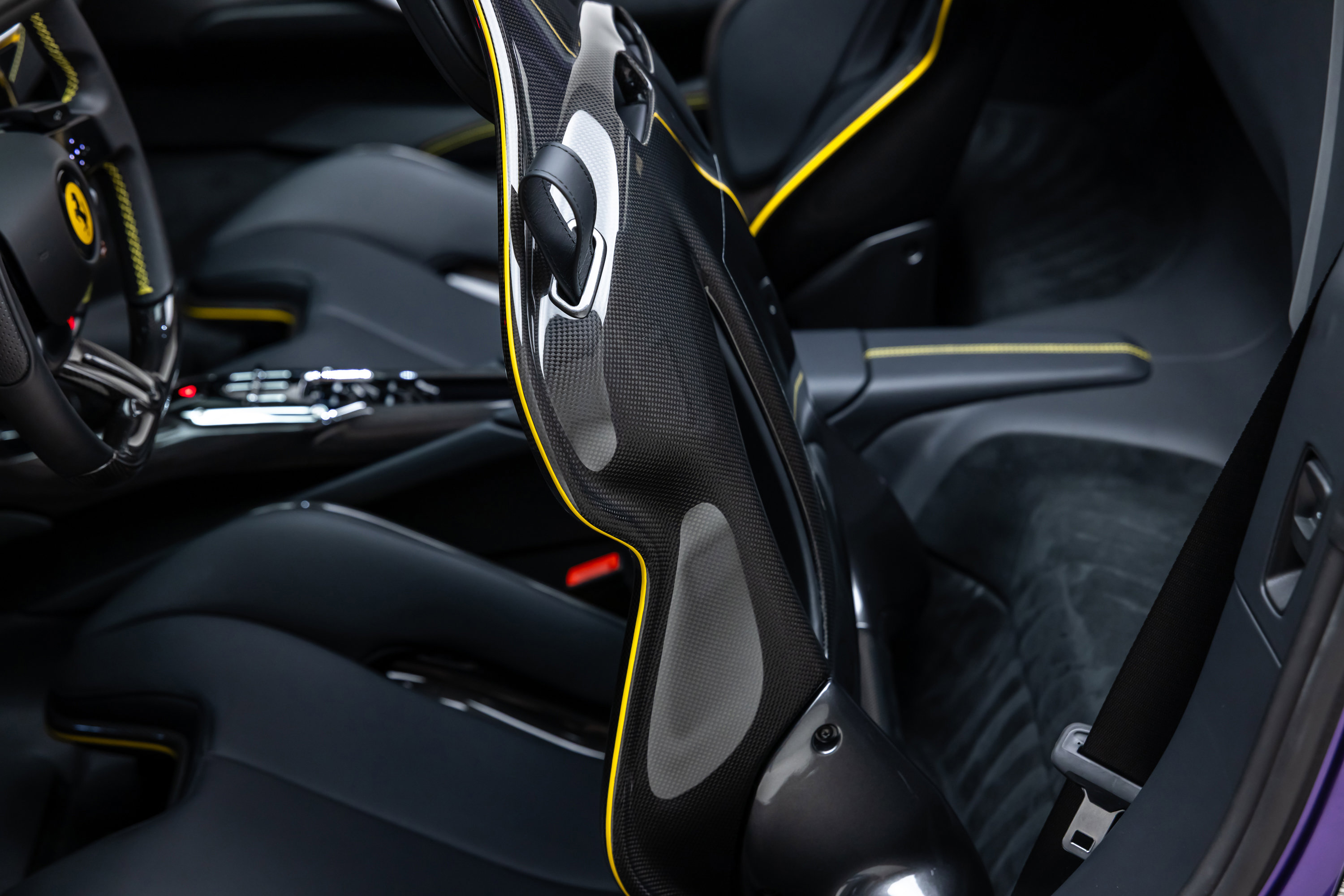 Certified 2025 Ferrari 296 GTS image 39