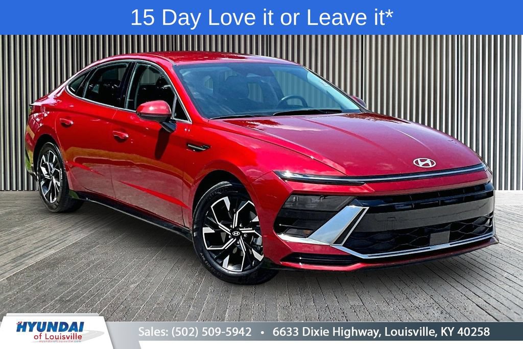 Used 2025 Hyundai Sonata SEL FWD image 1