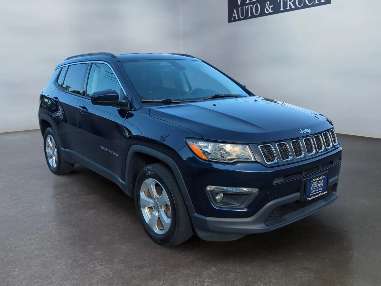 Used 2018 Jeep Compass Latitude AWD/4WD image 5