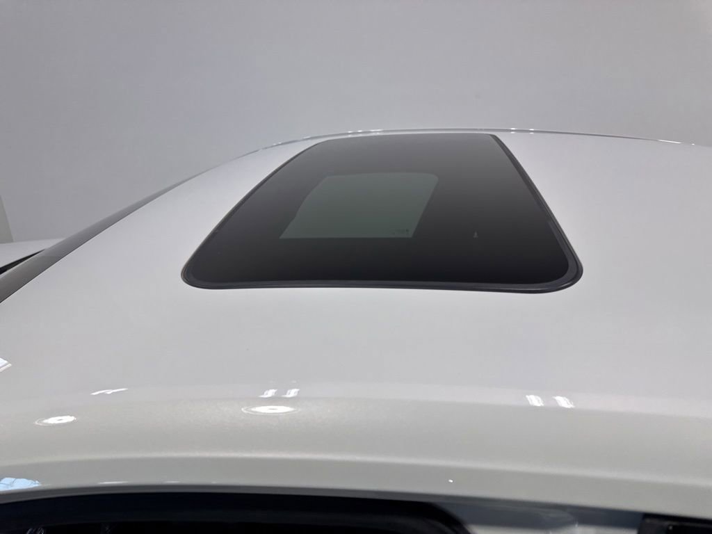 Used 2021 Cadillac CT4 V w/ Climate Package AWD/4WD image 9