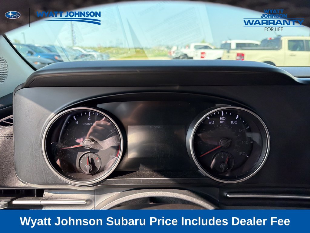 Used 2024 Kia Carnival LX FWD image 21