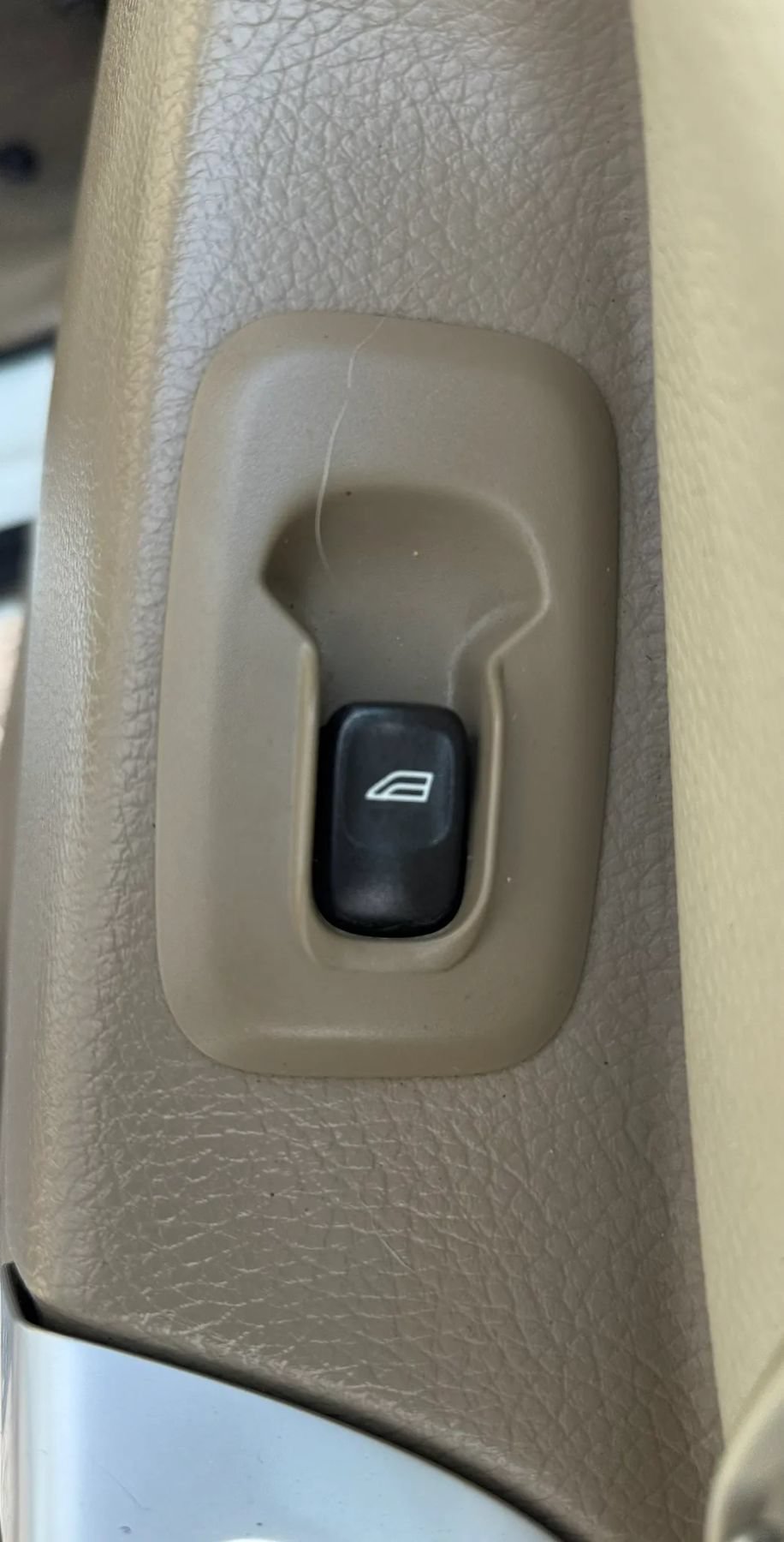 Used 2013 Volvo XC90 3.2 FWD image 31