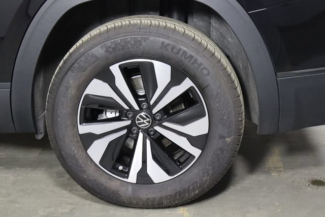 Used 2026 Volkswagen Atlas SE FWD image 33