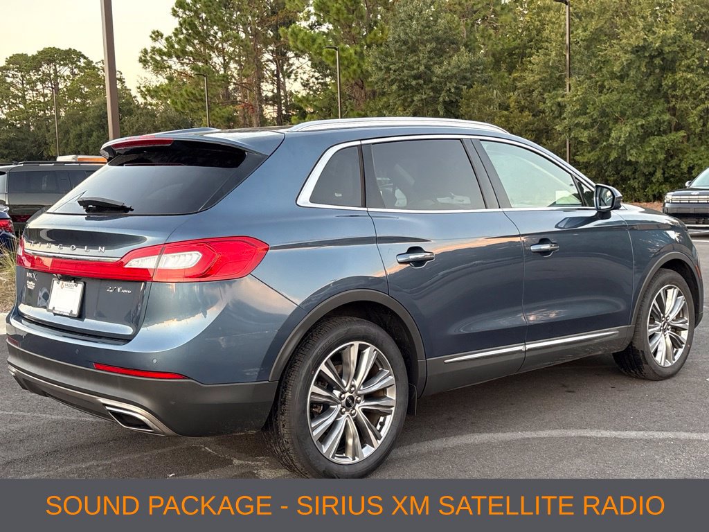 Used 2018 Lincoln MKX Reserve w/ Driver Assistance Package AWD/4WD image 3