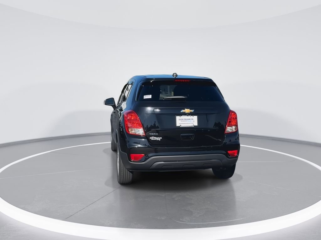 Used 2020 Chevrolet Trax LS w/ Tint and Cruise Package FWD image 7