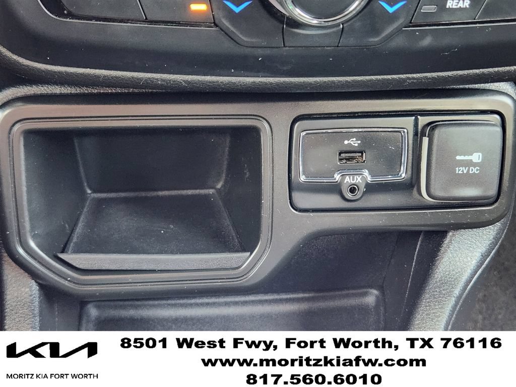 Used 2018 Jeep Renegade Altitude w/ Popular Equipment Group FWD image 19