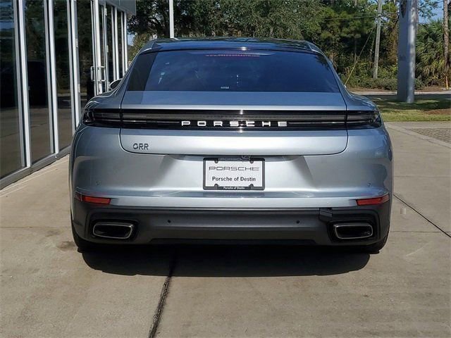 Certified 2024 Porsche Panamera image 10