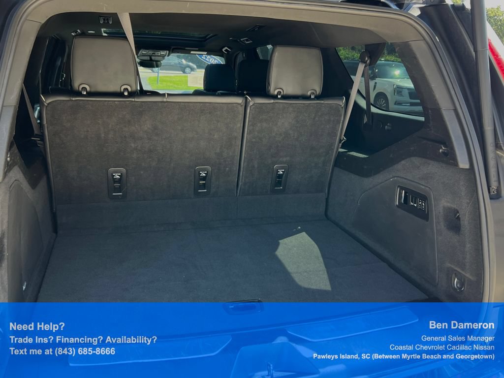 Used 2022 Cadillac Escalade ESV Premium Luxury RWD image 21