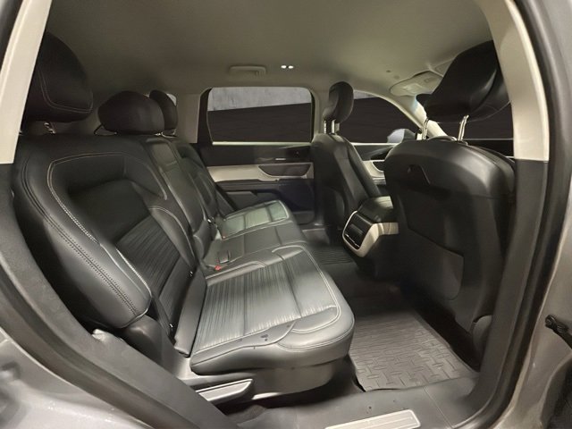 Used 2024 Lincoln Nautilus Reserve image 20