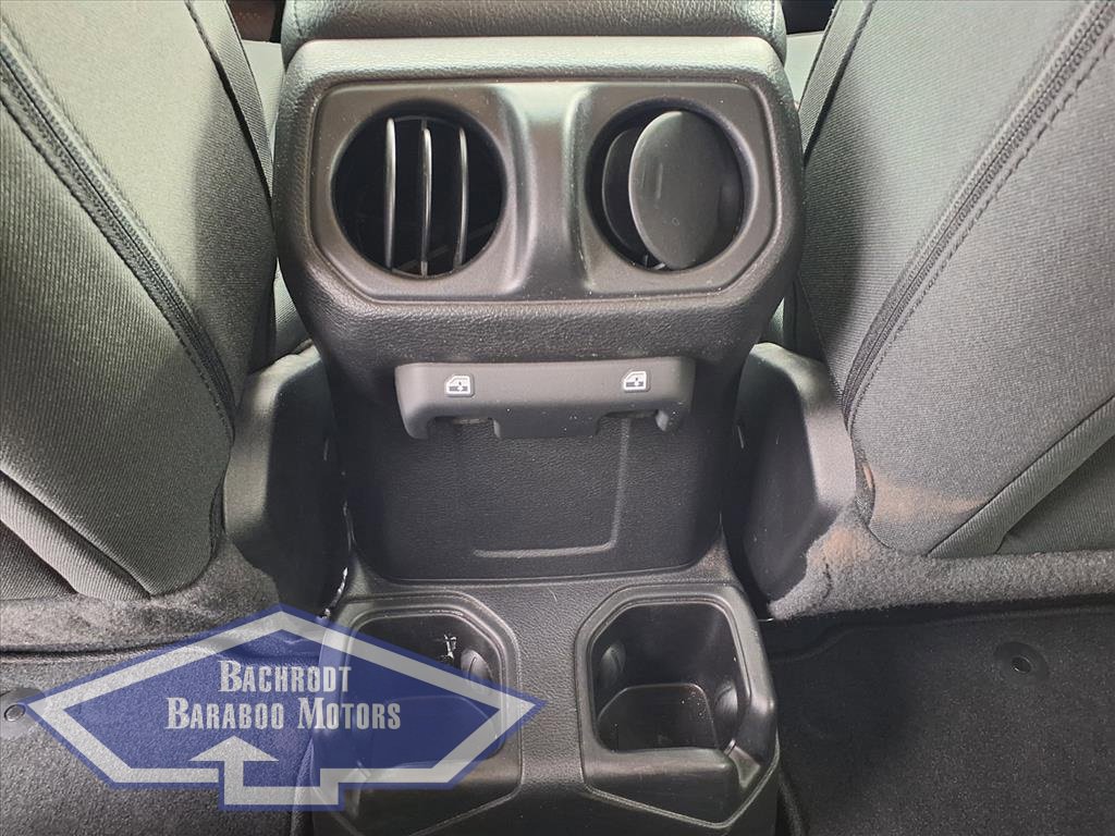 Used 2021 Jeep Wrangler Unlimited Sport image 15