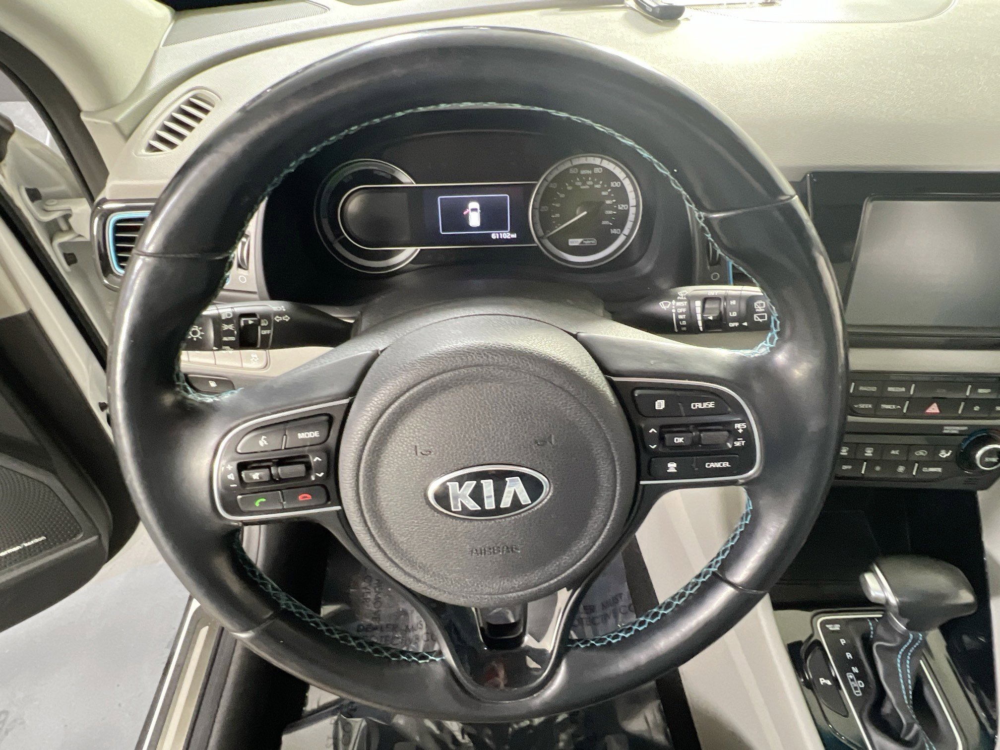 Used 2019 Kia Niro Touring image 11