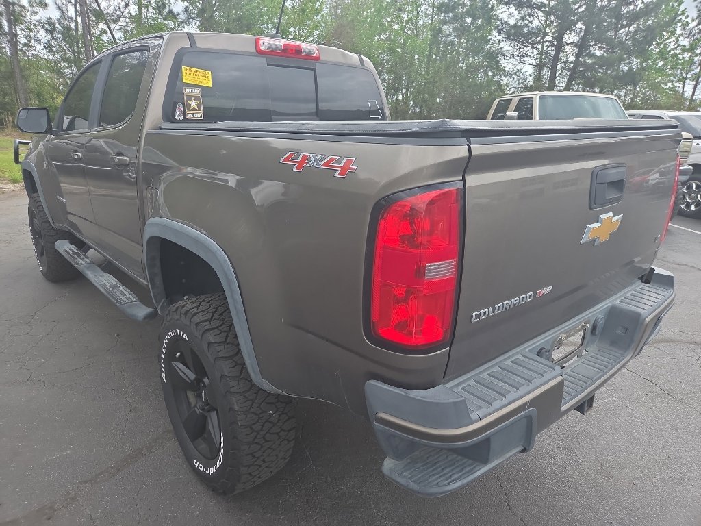 Used 2017 Chevrolet Colorado LT w/ LT Convenience Package image 4