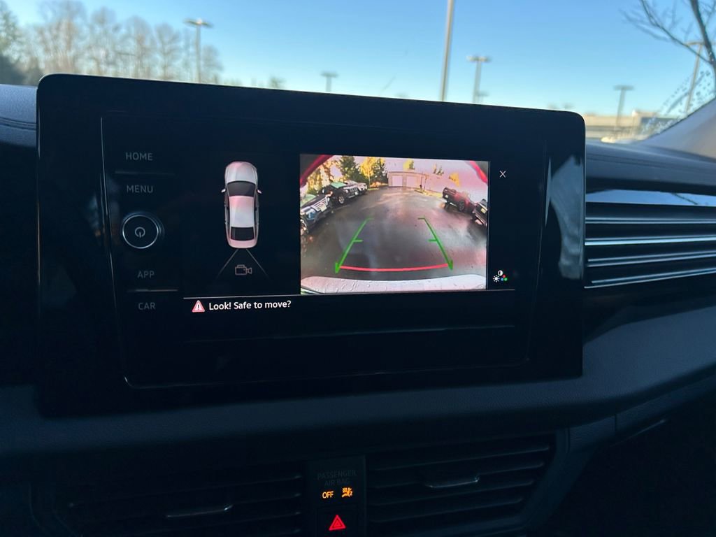 Used 2025 Volkswagen Jetta S image 19