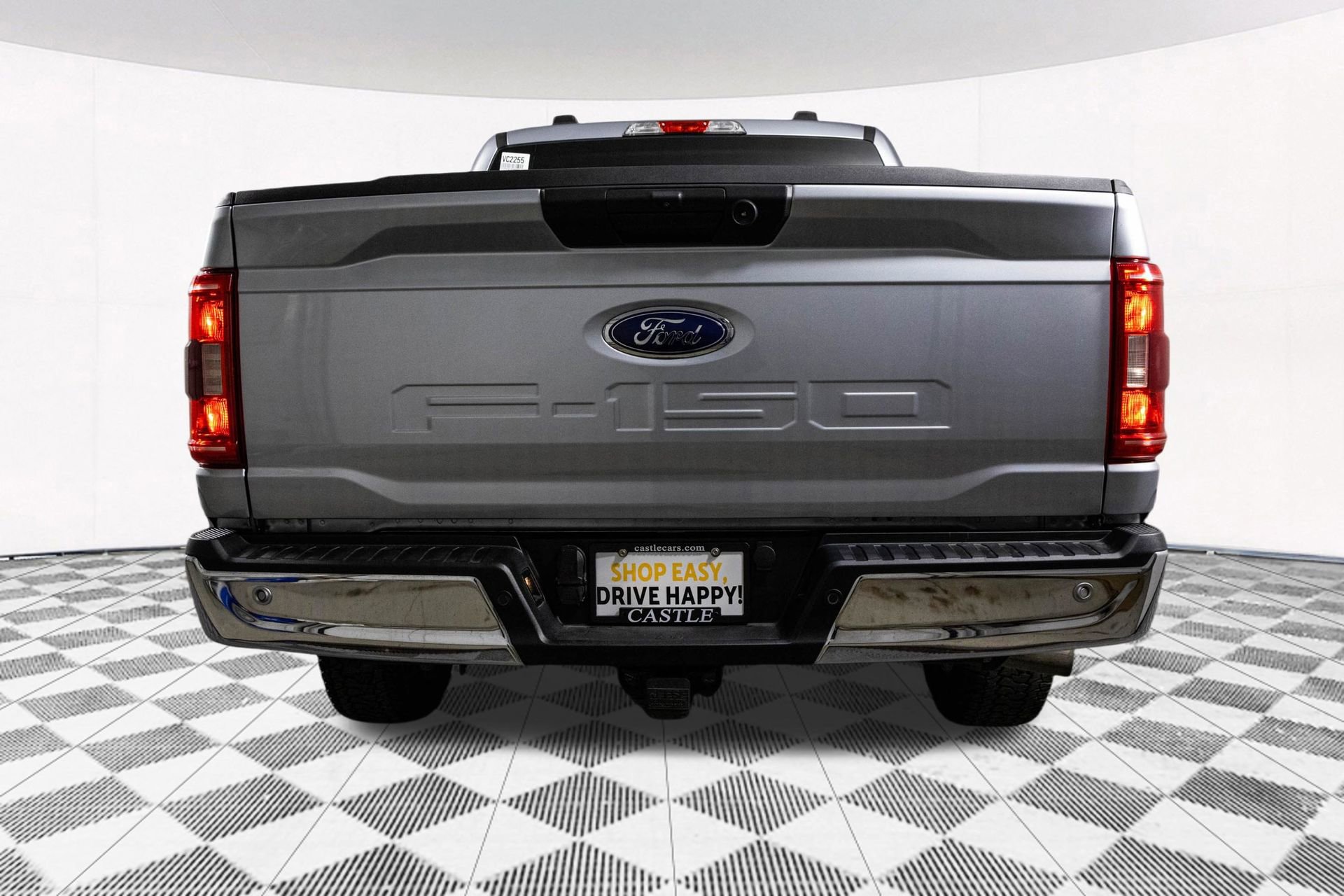 Used 2022 Ford F150 XLT w/ Trailer Tow Package image 14