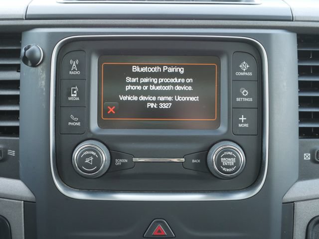 Used 2017 RAM 1500 Express AWD/4WD image 3