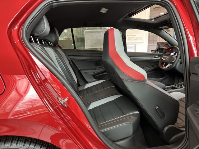 New 2026 Volkswagen GTI SE image 12