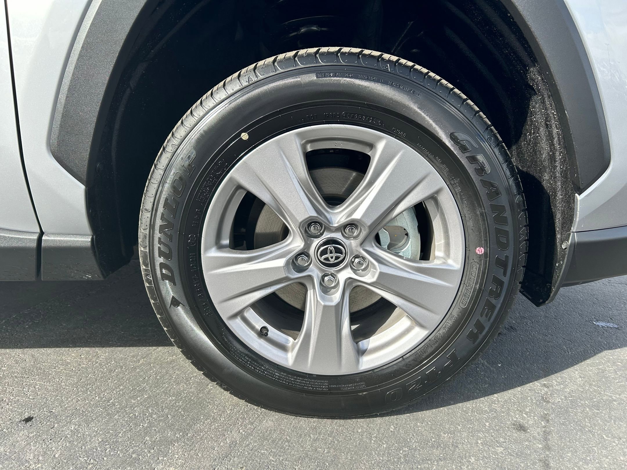 Certified 2025 Toyota RAV4 XLE image 29