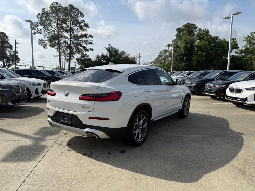 Certified 2023 BMW X4 xDrive30i w/ Premium Package AWD/4WD image 8