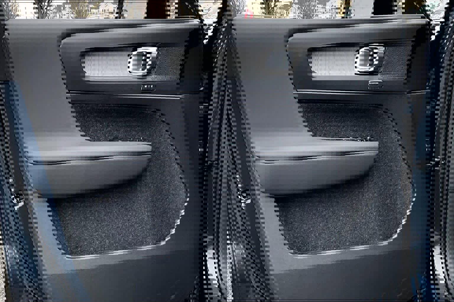 Used 2026 Volvo XC40 B5 Core w/ Climate Package image 21