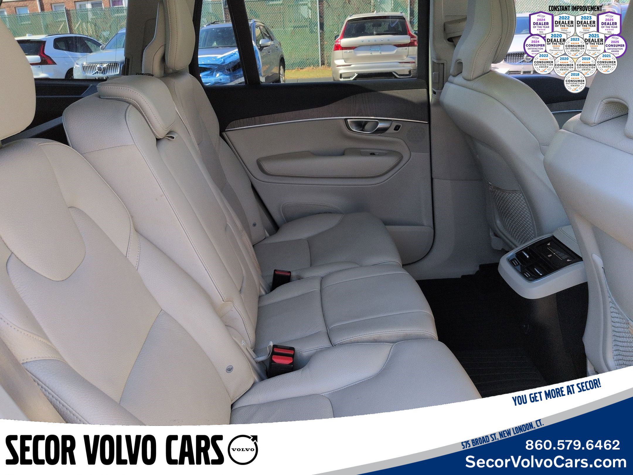 Used 2023 Volvo XC90 B6 Plus w/ Protection Package Premier image 22