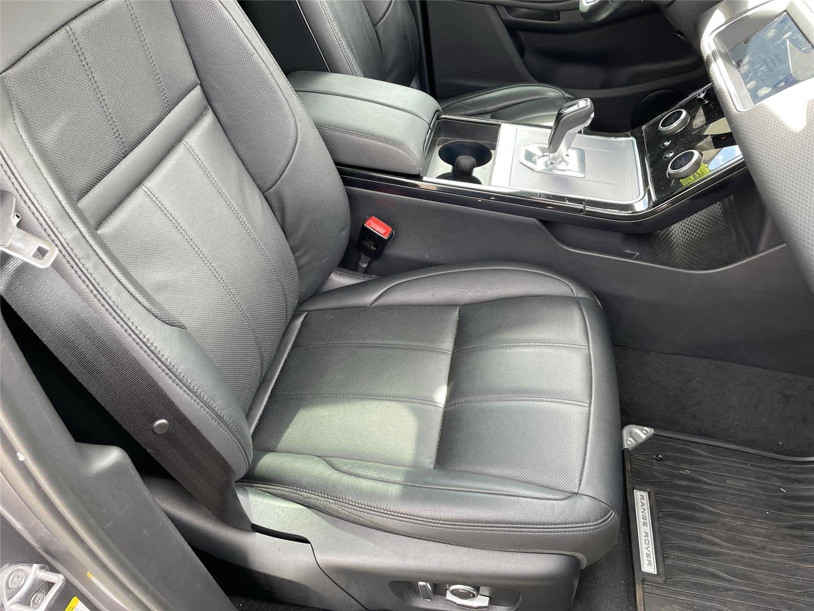 Used 2021 Land Rover Range Rover Evoque S AWD/4WD image 18