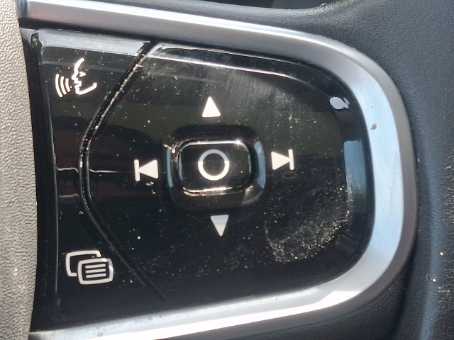 Used 2020 Volvo XC60 T6 Inscription w/ Protection Package Premier AWD/4WD image 21