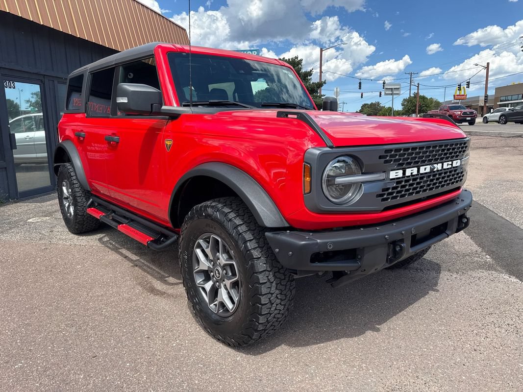 Used 2024 Ford Bronco Badlands AWD/4WD image 8