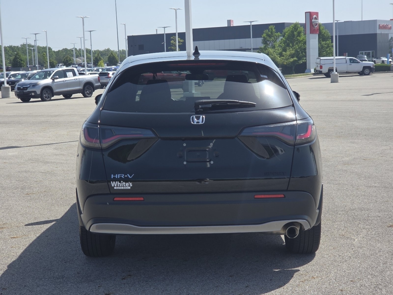 Used 2025 Honda HR-V Sport image 18